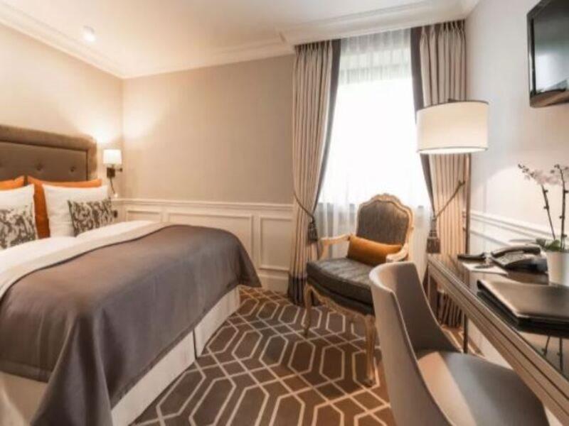 Althoff Hotel Fuerstenhof Целле Экстерьер фото Deluxe room
