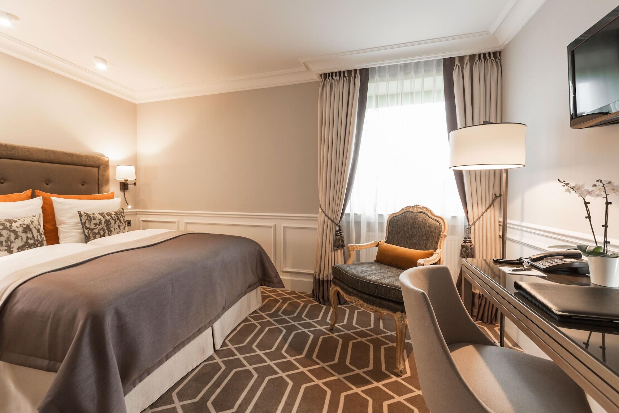 Althoff Hotel Fuerstenhof Целле Экстерьер фото