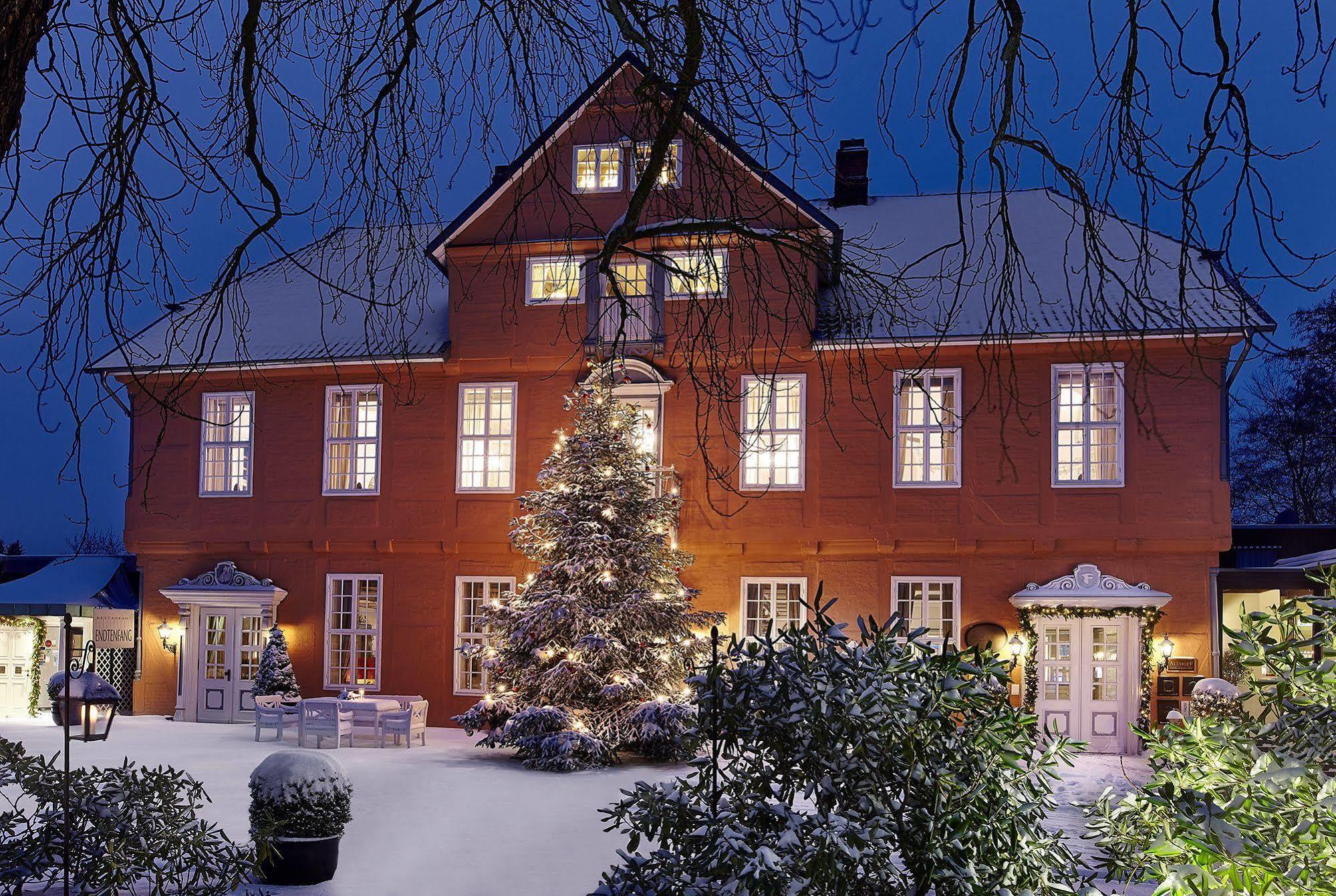 Althoff Hotel Fuerstenhof Целле Экстерьер фото The manor house of the former estate of the Swedish royal family
