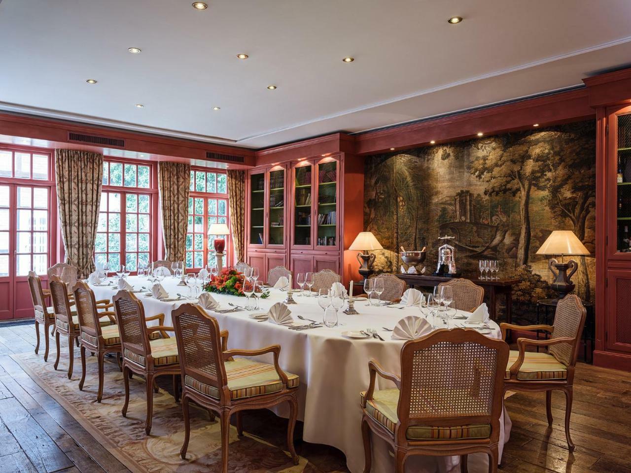 Althoff Hotel Fuerstenhof Целле Экстерьер фото The dining room